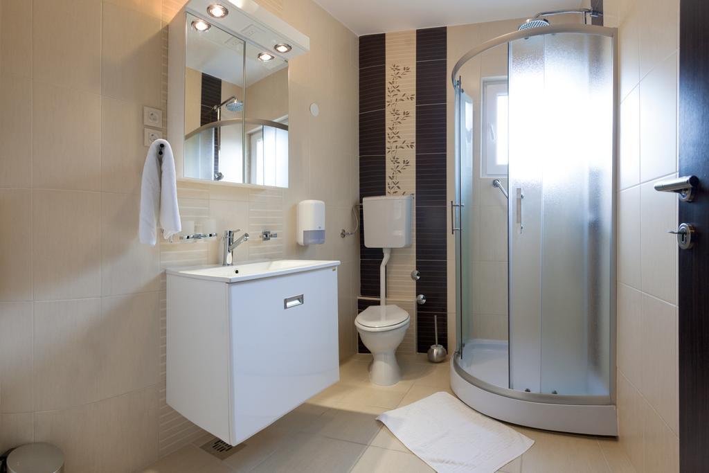 Guest House Aria Herceg Novi Exterior foto